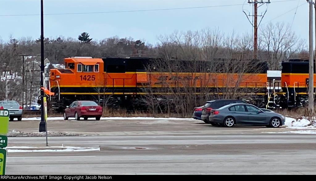 BNSF 1425